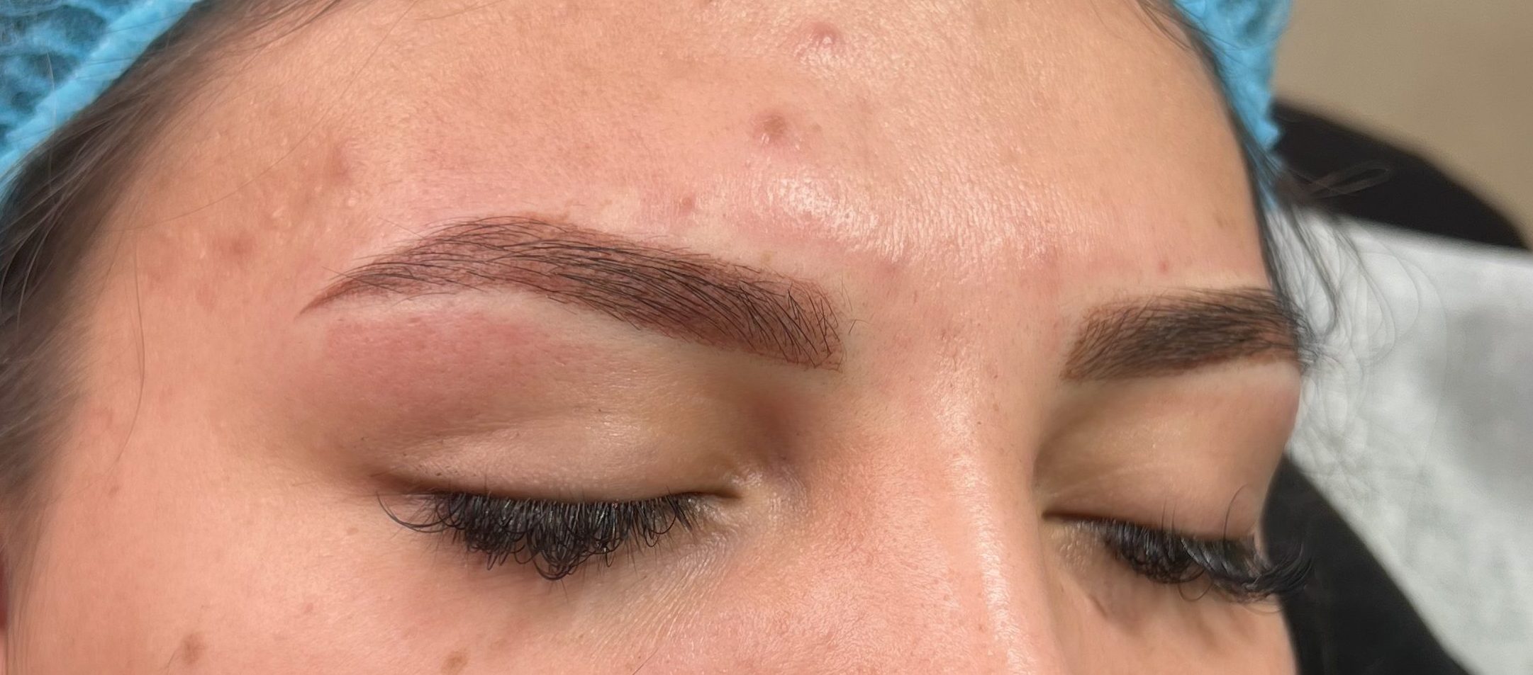 Powder Brows – English